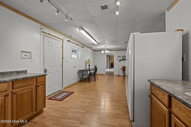 2361 Highway 101, Beaufort, NC 28516