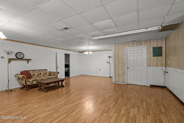 2361 Highway 101, Beaufort, NC 28516
