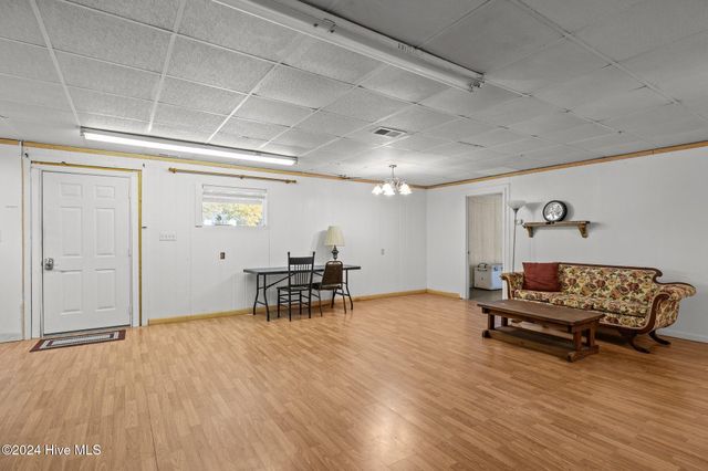 2361 Highway 101, Beaufort, NC 28516