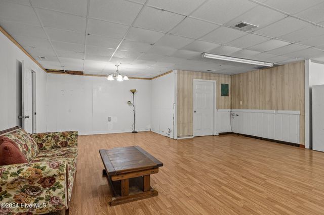 2361 Highway 101, Beaufort, NC 28516
