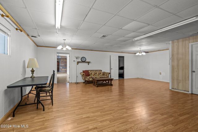 2361 Highway 101, Beaufort, NC 28516