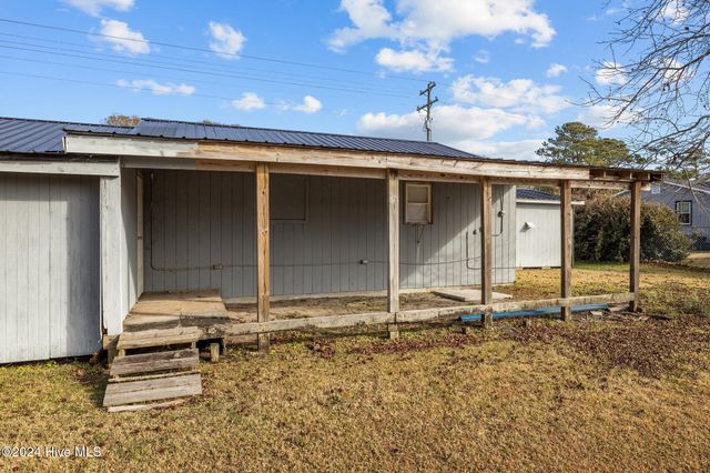 2361 Highway 101, Beaufort, NC 28516