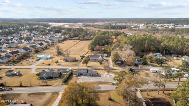 2361 Highway 101, Beaufort, NC 28516