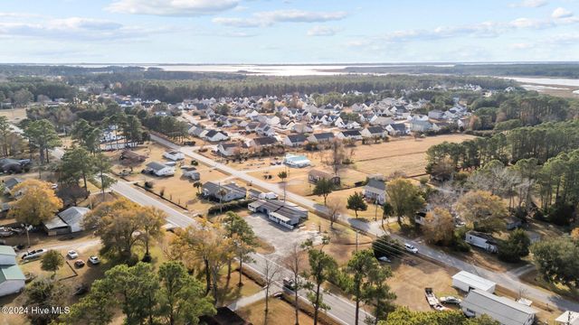 2361 Highway 101, Beaufort, NC 28516
