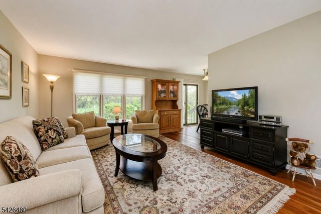 11 PARK EDGE, Berkeley Heights Twp., NJ 07922