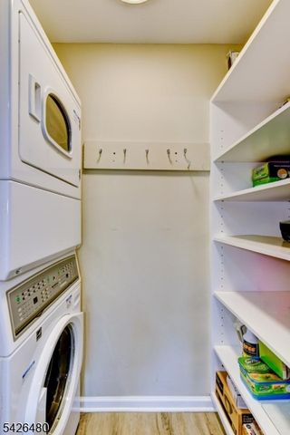 11 PARK EDGE, Berkeley Heights Twp., NJ 07922