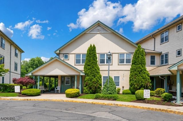 11 PARK EDGE, Berkeley Heights Twp., NJ 07922