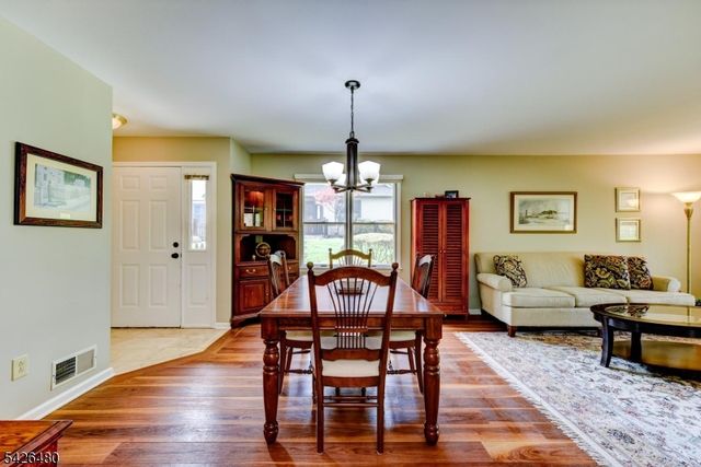 11 PARK EDGE, Berkeley Heights Twp., NJ 07922