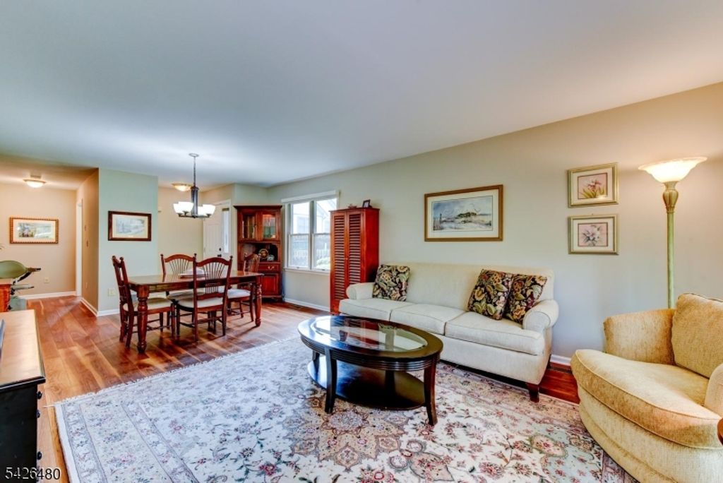 11 PARK EDGE, Berkeley Heights Twp., NJ 07922