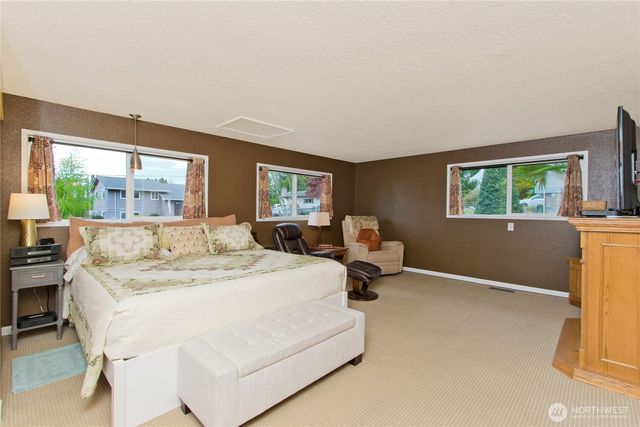 26117 SE 425th, Enumclaw, WA 98022