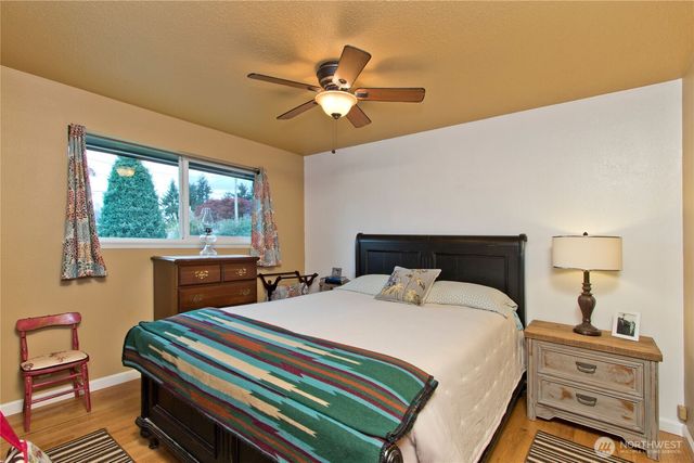 26117 SE 425th, Enumclaw, WA 98022