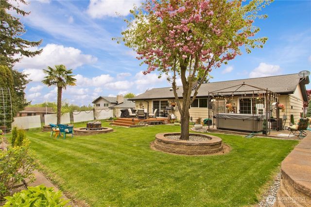 26117 SE 425th, Enumclaw, WA 98022