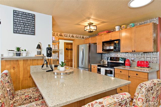 26117 SE 425th, Enumclaw, WA 98022