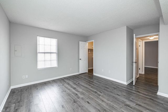 1605 Stone Moss Reach Apt B, Chesapeake, VA 23320