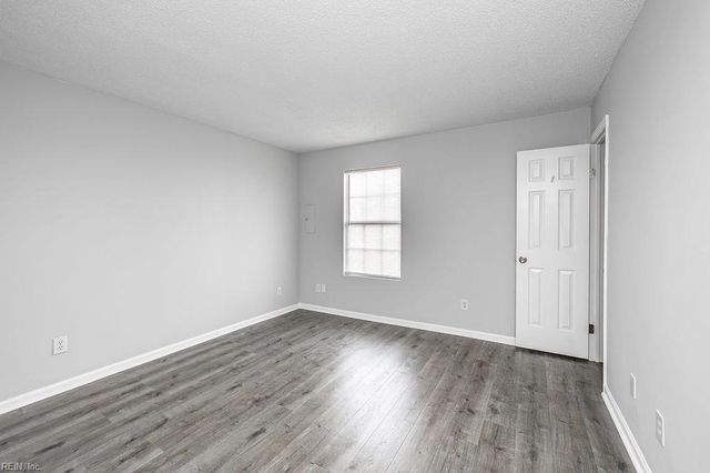 1605 Stone Moss Reach Apt B, Chesapeake, VA 23320