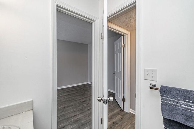 1605 Stone Moss Reach Apt B, Chesapeake, VA 23320