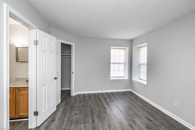 1605 Stone Moss Reach Apt B, Chesapeake, VA 23320