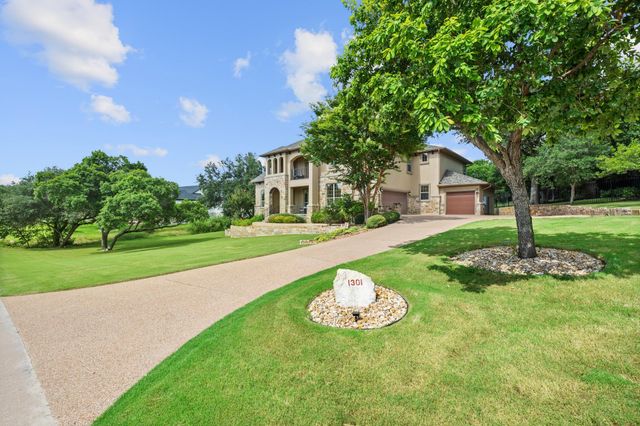 1301 Lions Lair, Leander, TX 78641