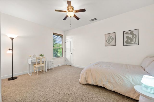 1301 Lions Lair, Leander, TX 78641