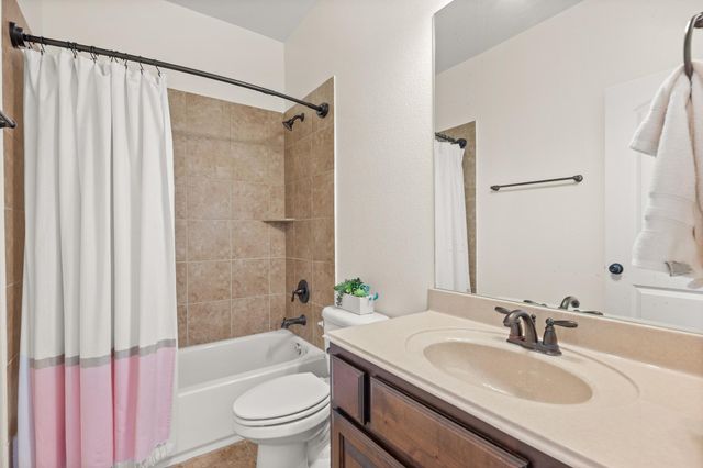 1301 Lions Lair, Leander, TX 78641