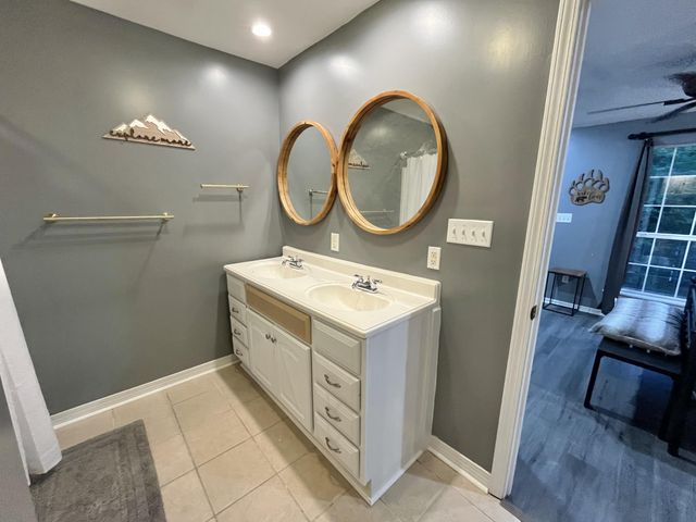 56 Landing Rd., Hattiesburg, MS 39401