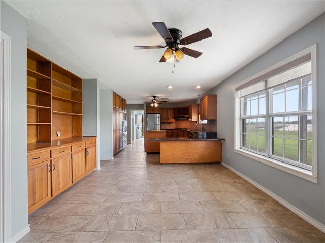 17645 Highway 6, Navasota, TX 77868
