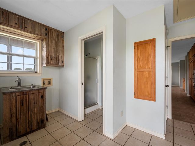 17645 Highway 6, Navasota, TX 77868