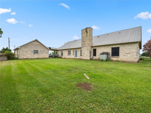 17645 Highway 6, Navasota, TX 77868