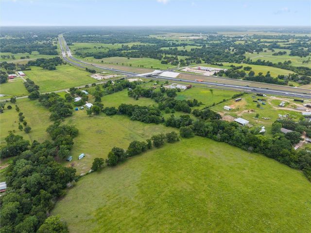 17645 Highway 6, Navasota, TX 77868