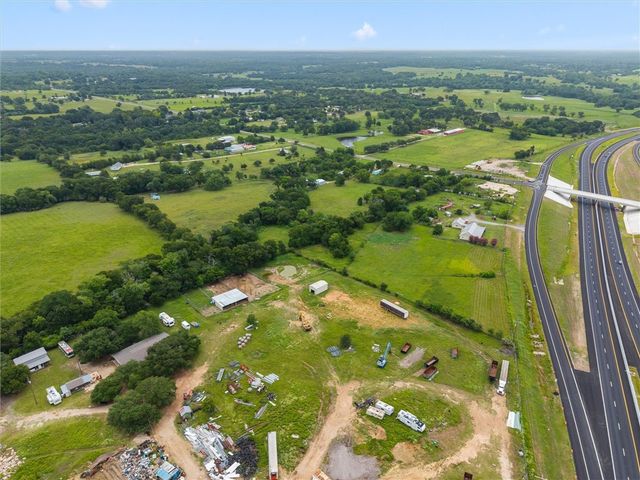 17645 Highway 6, Navasota, TX 77868