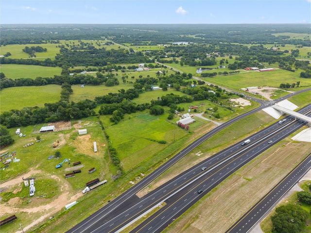 17645 Highway 6, Navasota, TX 77868