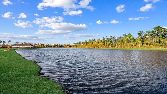 1020 Lakes Blvd, Brunswick, GA 31525