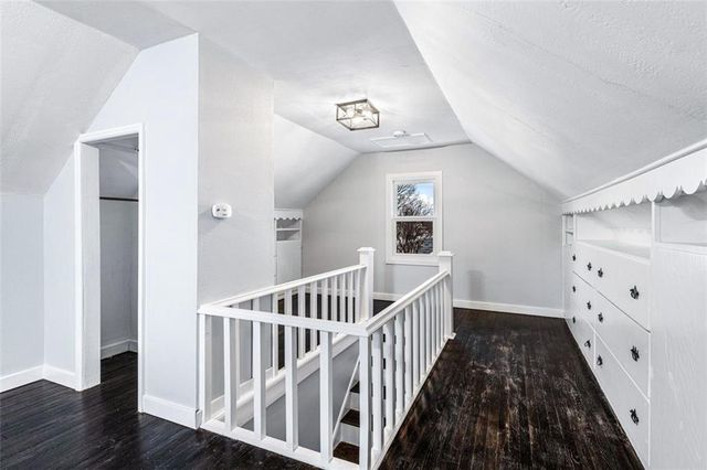 2214 Sherwin Avenue, Eau Claire, WI 54701