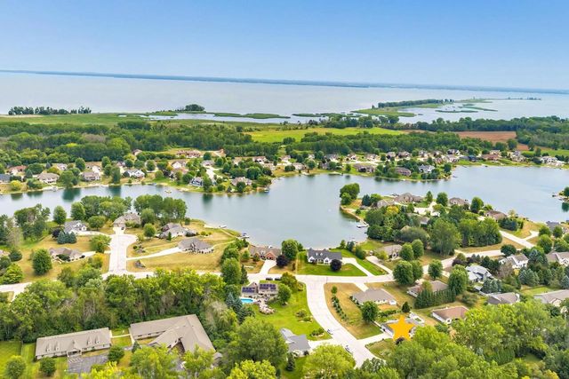1159 INLET DRIVE, Suamico, WI 54173