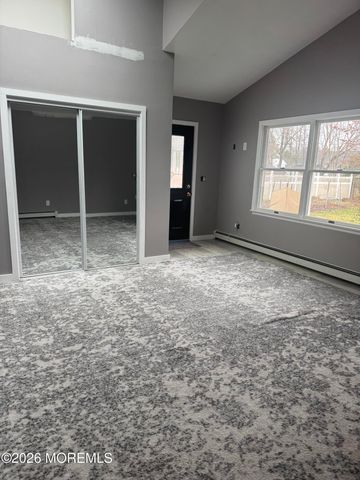 110 Dewey Street, Toms River, NJ 08753