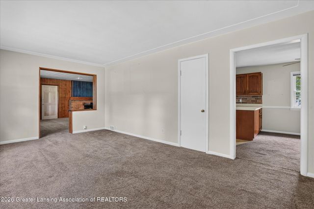 12419 E Greenfield Road, Lansing, MI 48917
