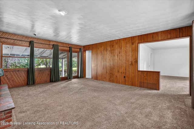 12419 E Greenfield Road, Lansing, MI 48917