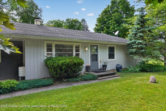 12419 E Greenfield Road, Lansing, MI 48917