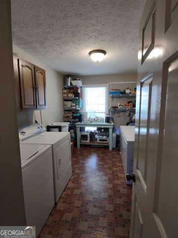 23 The Trail SE, Lindale, GA 30147