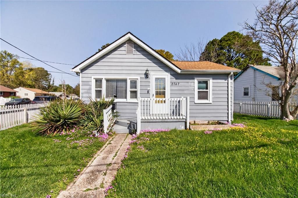2747 Jamestown AVE, Hampton, VA 23661