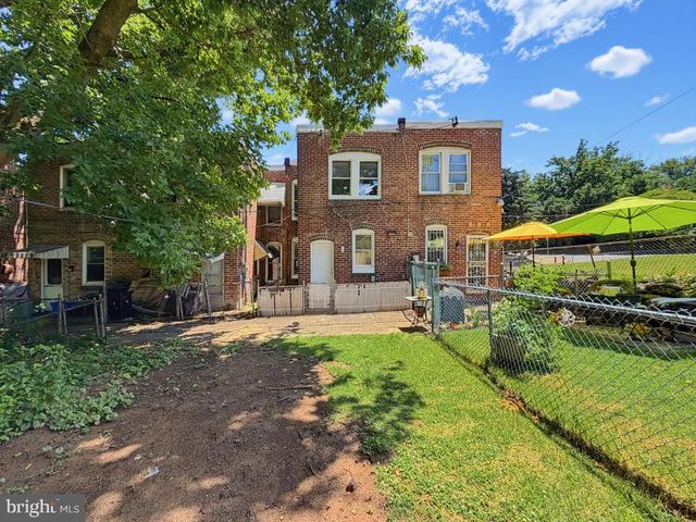 6814 N 7TH ST, Philadelphia, PA 19126