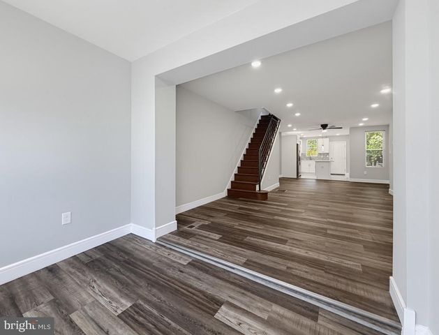 6814 N 7TH ST, Philadelphia, PA 19126