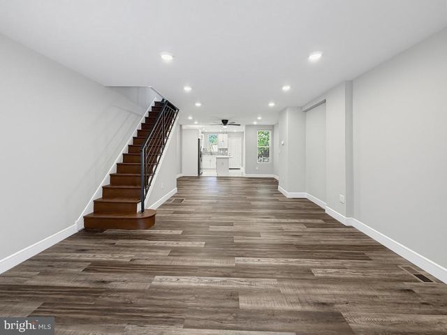 6814 N 7TH ST, Philadelphia, PA 19126