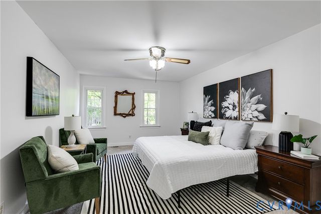 5808 Oak Knoll Rd, Midlothian, VA 23112