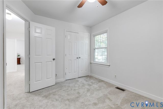 5808 Oak Knoll Rd, Midlothian, VA 23112