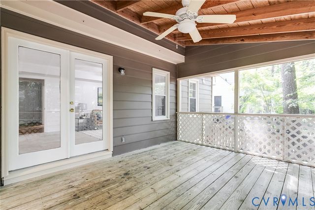 5808 Oak Knoll Rd, Midlothian, VA 23112