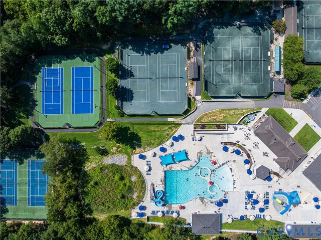 5808 Oak Knoll Rd, Midlothian, VA 23112