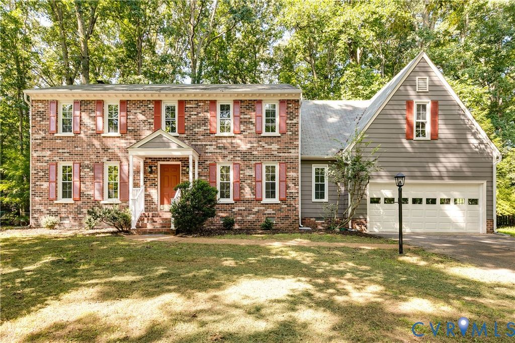 5808 Oak Knoll Rd, Midlothian, VA 23112