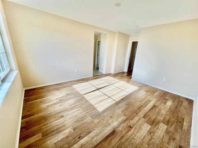 1775 Saltaire Pl 34, San Diego, CA 92154