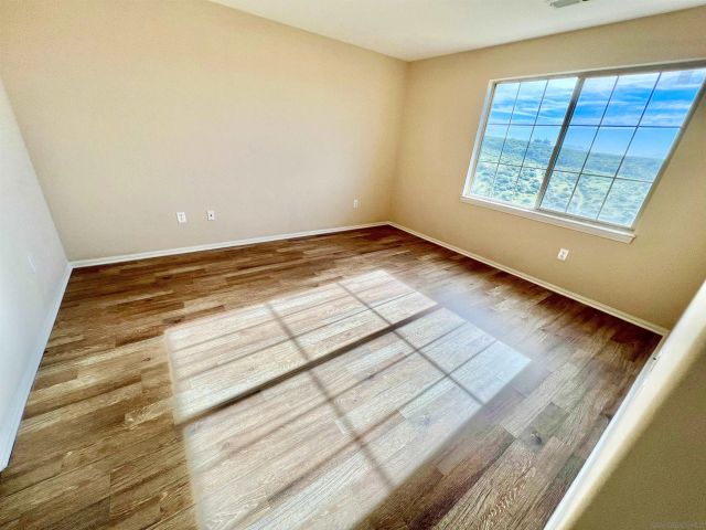 1775 Saltaire Pl 34, San Diego, CA 92154